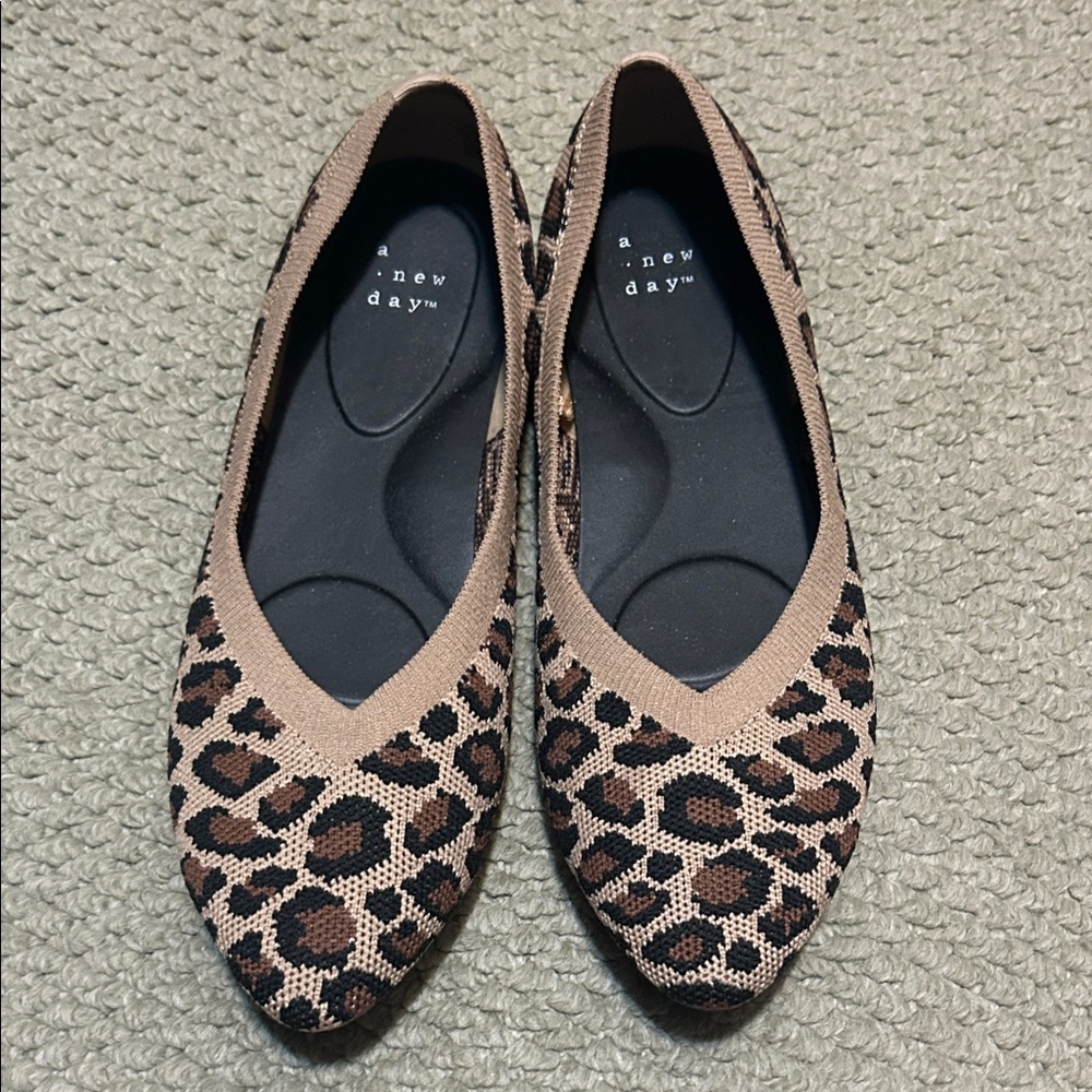 A New Day Animal Print Flats - Picture 1 of 3